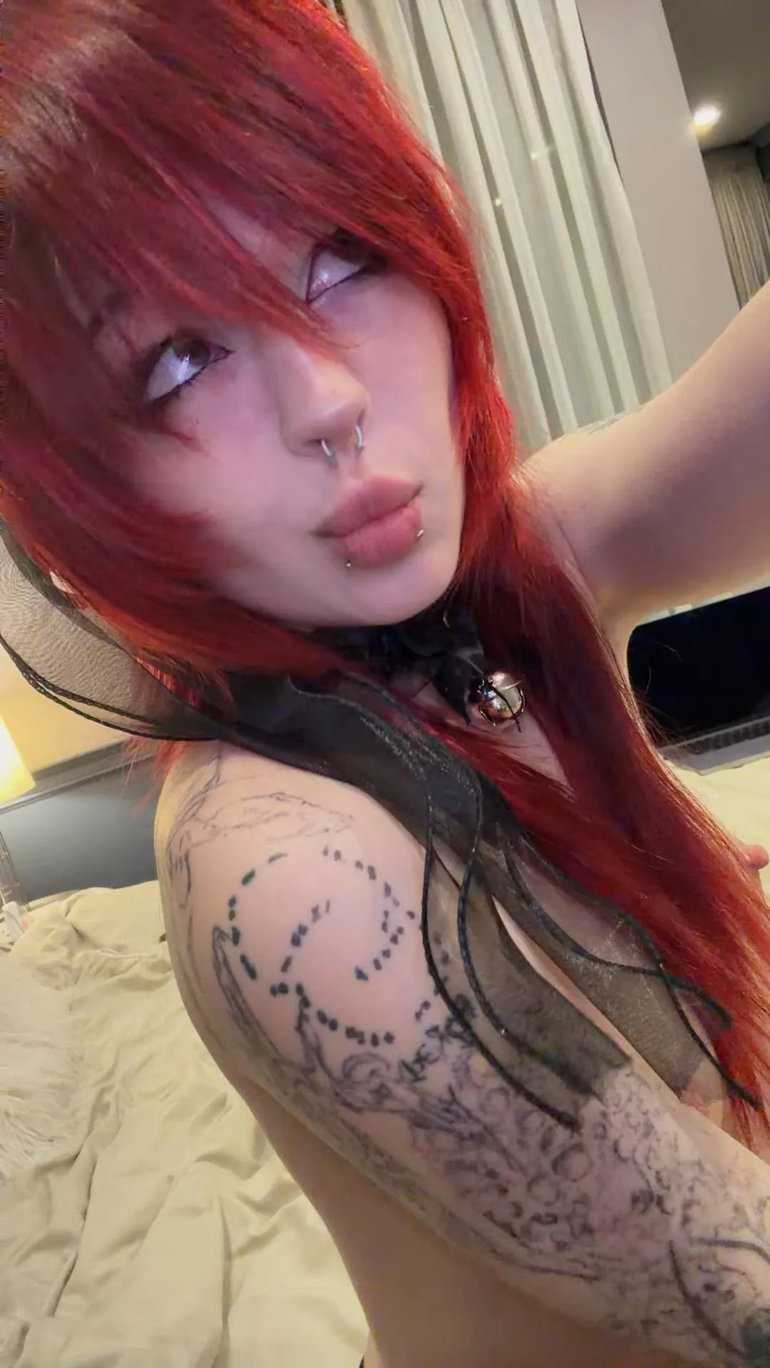 Petite Pussy Redhead Shaved Pussy feat. @trxtrina